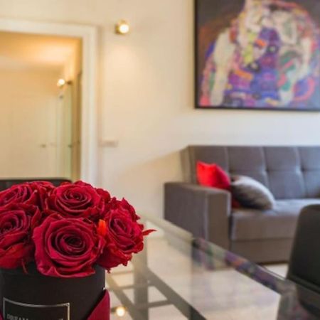 Ferienwohnung Borgo Charme Elegante E Unico. Dimora Da Sogno Rom Exterior foto